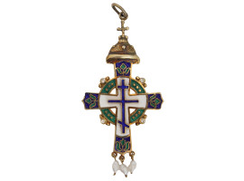 RUSSIAN SILVER ENAMEL CROSS PENDANT WITH PEARLS