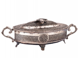 RUSSIAN SILVER NIELLO DISH WITH LID AND HANDLES