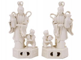 ANTIQUE BLANC DE CHINE PORCELAIN GUANYIN FIGURES