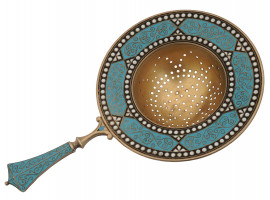 RUSSIAN GILT SILVER AND BLUE ENAMEL TEA STRAINER