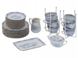 SELTMANN WEIDEN BLUE AND WHITE PORCELAIN TEA SET