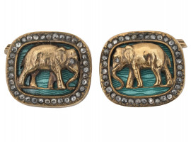 PAIR OF RUSSIAN SILVER ENAMEL ELEPHANT CUFFLINKS