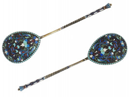 PAIR OF RUSSIAN SILVER AND CLOISONNE ENAMEL SPOON