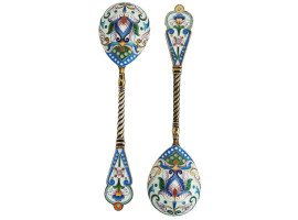 PAIR OF RUSSIAN SILVER AND CLOISONNE ENAMEL SPOON