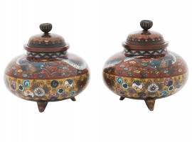 ANTIQUE JAPANESE CLOISONNE ENAMEL RED DRAGON JARS