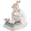 SPANISH LLADRO HAND MADE GIRL PORCELAIN FIGURINE PIC-0