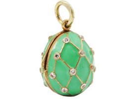 RUSSIAN 84 GILT SILVER DIAMOND EGG LOCKET PENDANT