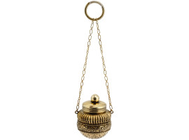 RUSSIAN GILT SILVER ETCHED HANGING TEA STRAINER