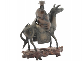 ANTIQUE CHINESE MING BRONZE FIGURINE ON HORSEBACK