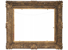 ANTIQUE FRENCH ORNATE GILT WOODEN PICTURE FRAME