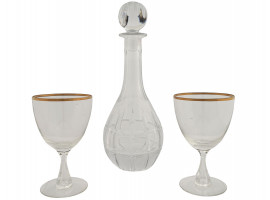 CUT GLASS SET OF DECANTER AND GILT GOBLET GLASSES