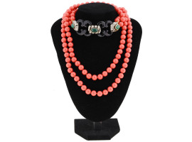 VINTAGE RED CORAL BEADED NECKLACE BY HEIDI DAUS