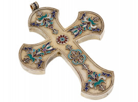 IMPERIAL RUSSIAN GILT SILVER ENAMEL CROSS PENDANT