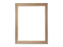 VINTAGE GILT ORNATE WOODEN PICTURE FRAME