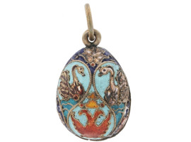 RUSSIAN 84 GILT SILVER AND ENAMEL EGG PENDANT