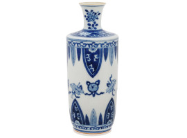 CHINESE QING GLAZED BLUE AND WHITE PORCELAIN VASE