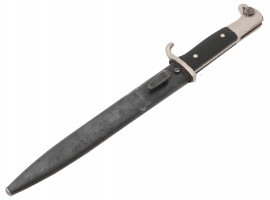 WWII NAZI GERMAN CLOSE COMBAT DAGGER IN SHEATH