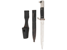 WWII NAZI GERMAN CLOSE COMBAT KNIFE IN SHEATH