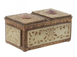 BRASS AND HAND CARVED JADE TRINKET BOX W AMETHYST