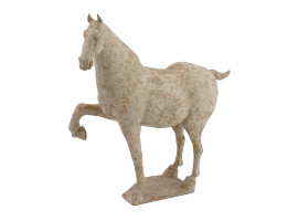 ANCIENT TANG DYNASTY TERRACOTTA FIGURE OF HORSE