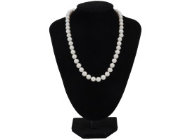 VINTAGE PEARL NECKLACE WITH STERLING SILVER CLASP