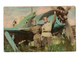 WWII ORIGINAL HAND TINTED SOVIET SOLDIERS PHOTO