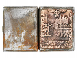 WWII NAZI GERMAN VETERANS DAY CIGARETTE CASE