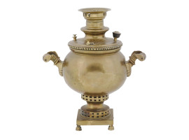 ANTIQUE RUSSIAN COPPER SAMOVAR WITH A TRAY