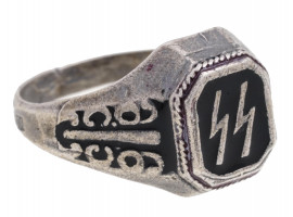 WWII GERMAN NAZI WAFFEN SS ENAMELED SILVER RING