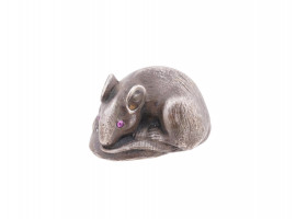 RUSSIAN SILVER FIGURE OF MOUSE WITH GEMSTONE EYES