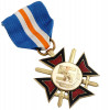 WORLD WAR II DUTCH MUSSERT CROSS MEDAL PIC-2