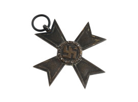 WWII NAZI GERMAN WAR MERIT CROSS MEDAL 1ST CLASS