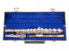 SILVER PLATED GEMEINHARDT FLUTE WITH ORIGINAL CASE