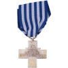 POST WWII POLISH AUSCHWITZ CROSS AWARD MEDAL PIC-1