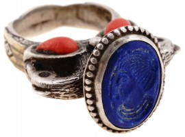 ANTIQUE INDIAN STERLING LAPIS LAZULI CORAL RING