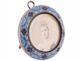 RUSSIAN IMPERIAL SILVER ENAMEL TABLE PICTURE FRAME