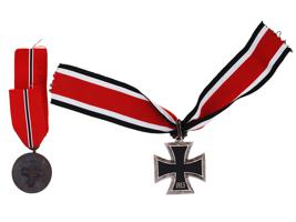 WWII NAZI GERMAN KNIGHTS CROSS AND STALINGRAD MEDAL