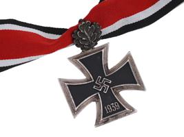 WWII NAZI GERMAN KNIGHTS CROSS AND STALINGRAD MEDAL