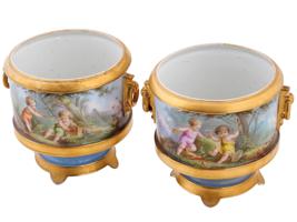 PAIR OF ANTIQUE 19TH C FRENCH PORCELAIN URNS