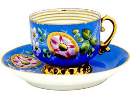 19TH C RUSSIAN KUZNETSOV PORCELAIN CUP AND SAUCER