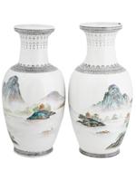 CHINESE REPUBLIC PERIOD HAND PAINTED PORCELAIN VASES