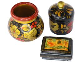 RUSSIAN KHOKHLOMA LACQUERED TRINKET BOXES AND POT