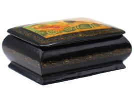 RUSSIAN KHOKHLOMA LACQUERED TRINKET BOXES AND POT