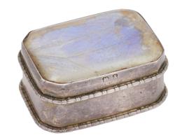 ANTIQUE ENGLISH MAPPIN AND WEBB SILVER BOX C 1922