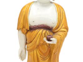 CHINESE DEHUA SHAKYAMUNI PORCELAIN FIGURE OF BUDDHA