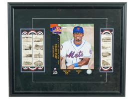 STADIUMS STAMPS AND JOSE REYES METS PLAYER PICTURE