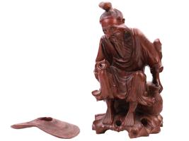 ANTIQUE CHINESE CARVED WOOD FIGURE OF OLD PEASANT