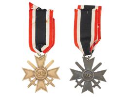 WWII NAZI GERMAN WAR MERIT CROSS MEDALS 2ND CLASS