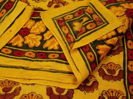 VINTAGE INDIAN HANDWOVEN TEXTILE PIECE