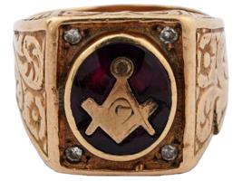 ANTIQUE 14K GOLD RUBY DIAMONDS MASONIC SIGNET RING